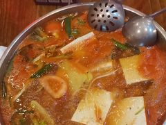 -亮欢寨酸汤鱼(沙冲路店)