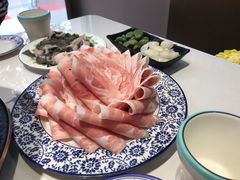 -一只羊·铜锅涮羊肉烧烤