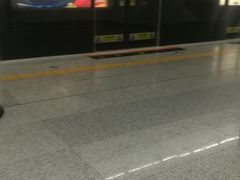 -铁西广场(地铁站)