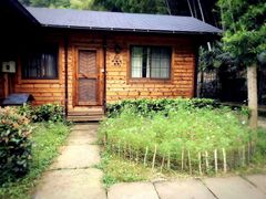 -宁波余姚老柿林山居度假村
