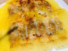 虾爬肉锅贴-连鹭海鲜·新大连菜(星海店)