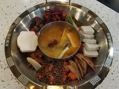 酸鸭汤鸳鸯锅-炙爱鮮貨火锅(中东砂之船店)