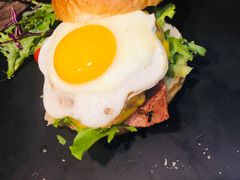 -HIGH FIVE哈福手工汉堡(桂林路店)