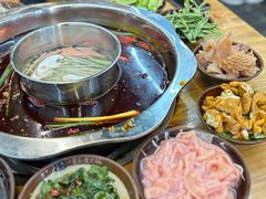-正南齊北重庆老火锅(光华村直营店)