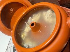 云南汽锅鸡-银米·云南传统过桥米线(双廊黑金冠店)