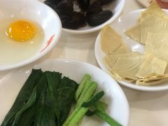 -桥香园过桥米线(国贸店)