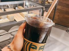 -星巴克(恒隆广场店)