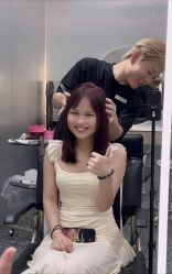 -Tloml salon