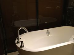-中山利和希尔顿酒店