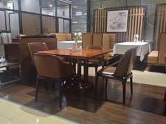 -郑庄脂渣海鲜楼(九水路店)