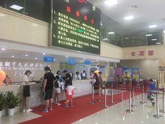 -金银湖市民文体活动中心恒温游泳馆