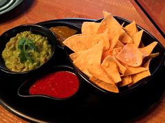 牛油果酱配玉米片-Luchador摔跤手墨西哥餐厅(恒宇广场店)