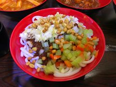 -辣风芹酱香米粉(新疆炒米粉软件园店)