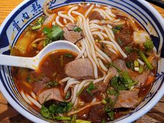 -鑫花溪牛肉米粉(印象水街都心荟店)