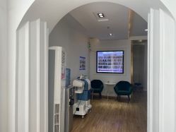 -苗方清颜痘肌研究所