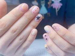 -星辰·新中式美甲美睫工作室