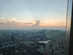 -平安金融中心云际观光层
