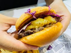-TRIPS BURGER(大钟寺店)