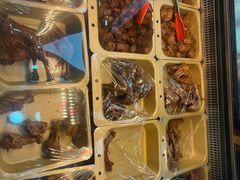 -绝味鸭脖(龙阳路生活广场店)