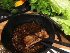 -炼火烤肉店