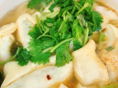-吴淞老街砂锅馄饨(北兴路店)