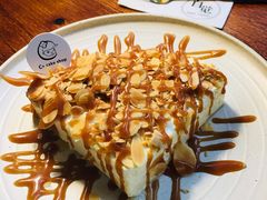 焦糖海盐杏仁蛋糕-C+ cake shop(天河南一路小区店)