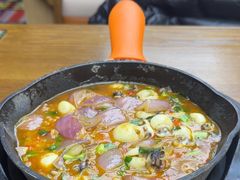 -云海肴·汽锅鸡·云南菜(天山百盛优客店)