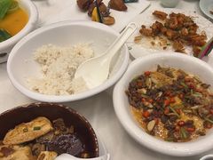 -五谷芳乳鸽王(海景店)