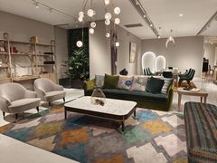 -罗奇堡家具(淮海西路店)