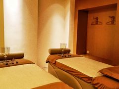 -左右Massage/Spa(长寿路店)