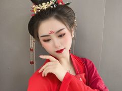 -群丽化妆摄影美甲纹绣培训学校