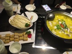 -严厨老坛酸菜鱼(吴江万宝店)
