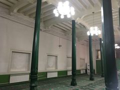 -艾提尕尔清真寺