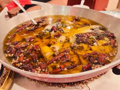-鑫巴蜀小镇 · 水煮鱼专研店(玉桥店)