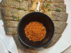 -肥肥虾庄·金牌油焖大虾(首义路店)