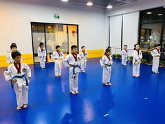 -金载勋跆拳道场(玲东花园店)