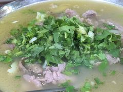 -杨三娘跷脚牛肉(羊子山西路店)