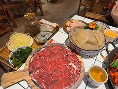 -旧街市鲜货老火锅(大光路店)