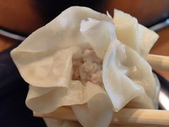 -真真鲜馄饨店(启蒙路店)