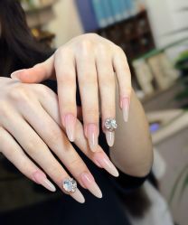 -初瞳专营美睫美甲