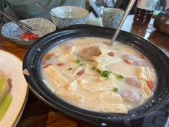 -望江楼餐吧(阳朔西街店)