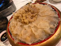 -鲜入围煮花胶鸡海鲜火锅