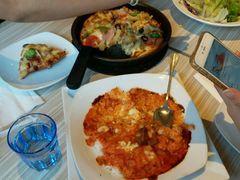 -必胜客(武汉欢乐谷店)
