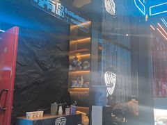 -屋有岛沉浸游戏旗舰店(中山公园店)