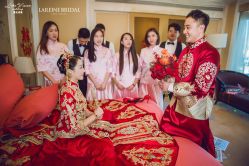-拉瑞娜LaReine婚纱礼服高级定制