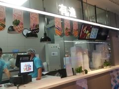 大堂-盒马X会员店(王府井奥莱UP TOWN店)