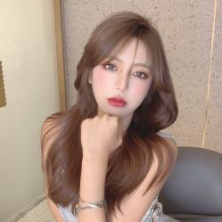 -AYO SALON