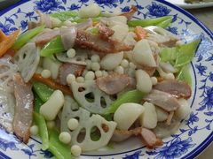 -芸海阁·农家私房菜(沙家浜景区出口店)