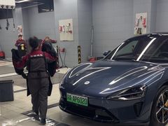 -哈贝卡汽车服务连锁(硕士路店)