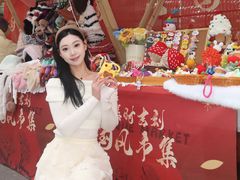 -杭州西湖银泰百货